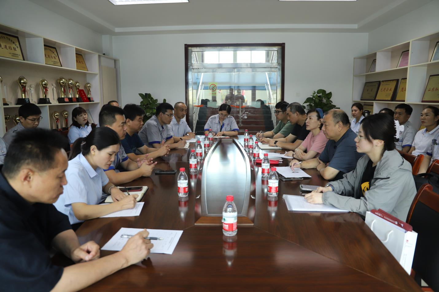 山東省質(zhì)量技術(shù)審查評價(jià)中心來山東三星集團(tuán)督導(dǎo)調(diào)研