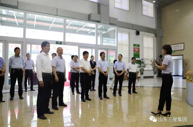 德州市政協(xié)黨組成員、副主席才玉璞來山東三星集團(tuán)參觀調(diào)研